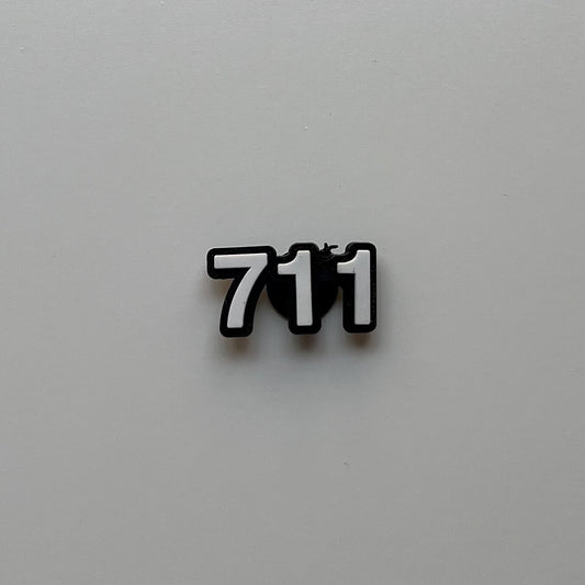 711